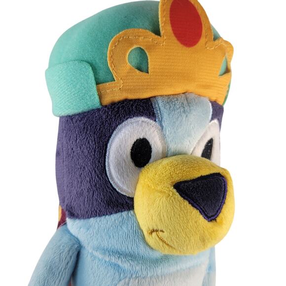 Bluey 8" Plush Dress-Up King Bluey Moose Toy Stuffed Animal 2018 Plushie Stuffie - Picture 2 of 8
